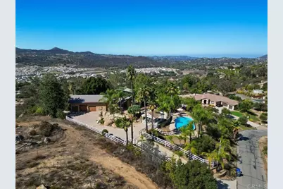 14015 Calle De Vista, Valley Center, CA 92082 - Photo 57
