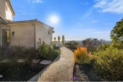 7795 Camino De Arriba, Rancho Santa Fe, CA 92067 - Photo 5