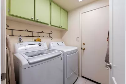 633 Cantara Ln, Vista, CA 92081 - Photo 29