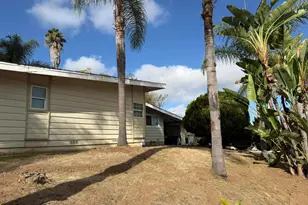 209 Civic Center Dr, Vista, CA 92084 - Photo 23