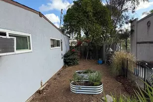 211 Civic Center Dr, Vista, CA 92084 - Photo 41