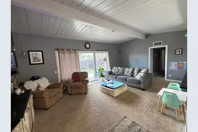 211 Civic Center Drive, Vista, CA 92084 - Photo 47