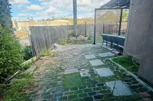 211 Civic Center Dr, Vista, CA 92084 - Photo 19