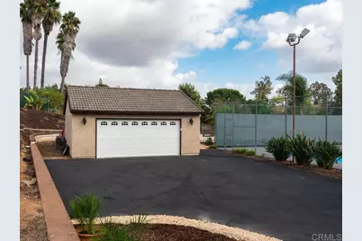 3347 Yucca Ter, Fallbrook, CA 92028 - Photo 61