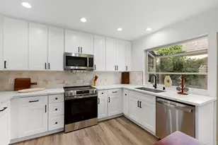 10573 Caminito Flores, San Diego, CA 92126 - Photo 19