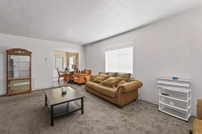 127 W 5th Avenue, Escondido, CA 92025 - Photo 3