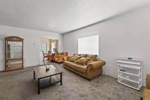 127 W 5th Ave, Escondido, CA 92025 - Photo 3