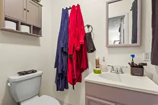 127 W 5th Ave, Escondido, CA 92025 - Photo 15