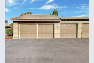 1091 Shadowridge Drive #114, Vista, CA 92081 - Photo 27