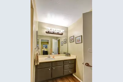 1091 Shadowridge Drive #114, Vista, CA 92081 - Photo 19