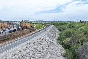 701 Kingbird Loop, Oceanside, CA 92058 - Photo 7