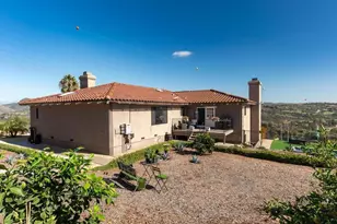 7087 Rancho Santa Fe View Ct, Rancho Santa Fe, CA 92067 - Photo 57