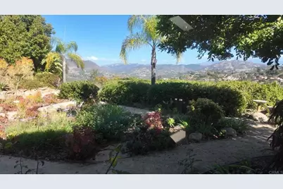 1707 Santa Margarita Drive, Fallbrook, CA 92028 - Photo 17