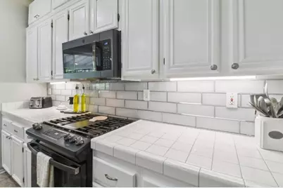 232 Manzanilla Way, Oceanside, CA 92057 - Photo 17