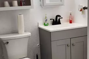 530 Roja Dr, Oceanside, CA 92057 - Photo 11