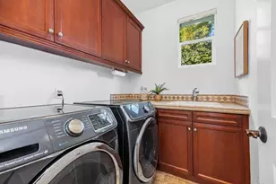 6777 Lonicera, Carlsbad, CA 92011 - Photo 43