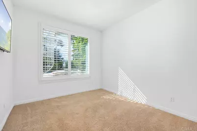 6777 Lonicera, Carlsbad, CA 92011 - Photo 25