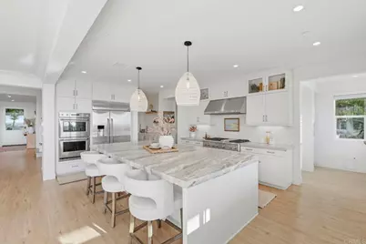870 Hymettus Avenue, Encinitas, CA 92024 - Photo 17