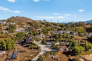 2270 Summit Dr, Escondido, CA 92025 - Photo 73