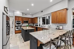 2270 Summit Dr, Escondido, CA 92025 - Photo 19