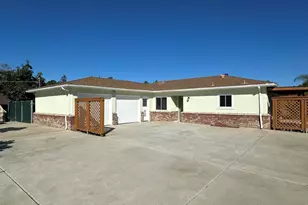 2445 S Stage Coach Ln, Fallbrook, CA 92028 - Photo 21