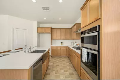 29536 Stageline Circle, Menifee, CA 92584 - Photo 11