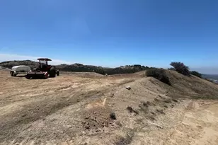 2579 Woodland Heights Glen, Escondido, CA 92026 - Photo 7