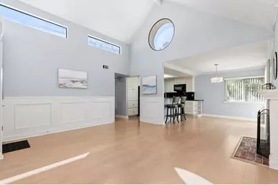 383 N Melrose Drive #F, Vista, CA 92083 - Photo 11