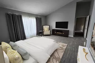 8597 Via Mallorca, La Jolla, CA 92037 - Photo 15