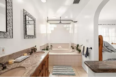 2748 Mansfield Drive, Burbank, CA 91504 - Photo 29