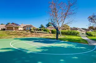 2116 Kirkcaldy Rd, Fallbrook, CA 92028 - Photo 69