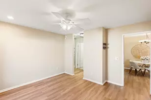 7130 Shoreline Dr, San Diego, CA 92122 - Photo 15