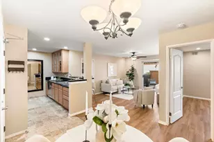 7130 Shoreline Dr, San Diego, CA 92122 - Photo 9