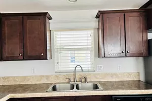 1010 E Bobier Dr, Vista, CA 92084 - Photo 7