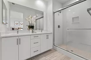 2555 Elderberry Ln, Carlsbad, CA 92008 - Photo 19