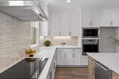 2555 Elderberry Lane, Carlsbad, CA 92008 - Photo 3