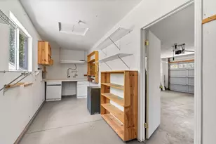 8975 Lawrence Welk Dr, Escondido, CA 92026 - Photo 23