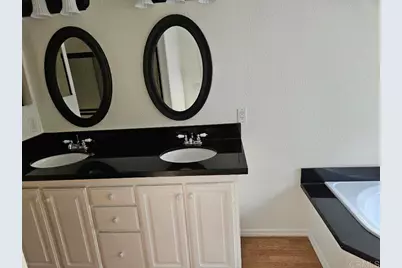 8975 Lawrence Welk Drive #7, Escondido, CA 92026 - Photo 25