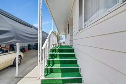 1506 Oak Drive #4, Vista, CA 92084 - Photo 35