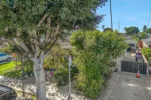 927 S Eucalyptus Ave, Inglewood, CA 90301 - Photo 3