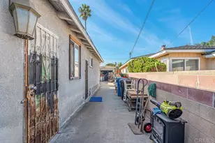 927 S Eucalyptus Ave, Inglewood, CA 90301 - Photo 23