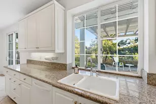8010 Calle Pinon, Carlsbad, CA 92009 - Photo 15