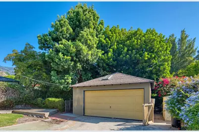 444 N Myrtle Ave, Monrovia, CA 91016 - Photo 25