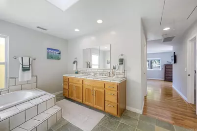 4876 Park Dr., Carlsbad, CA 92008 - Photo 27