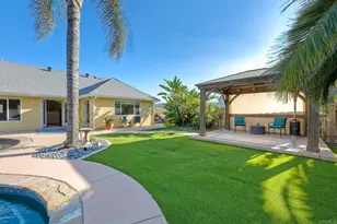 4876 Park Dr, Carlsbad, CA 92008 - Photo 45