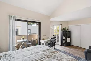 8435 Via Mallorca, La Jolla, CA 92037 - Photo 19