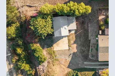 697 Ocean View Avenue, Encinitas, CA 92024 - Photo 45