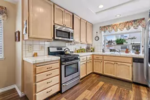 7747 Caminito Monarca, Carlsbad, CA 92009 - Photo 9