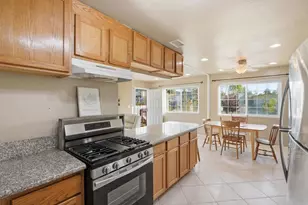 4062 Lewis St, Oceanside, CA 92056 - Photo 5