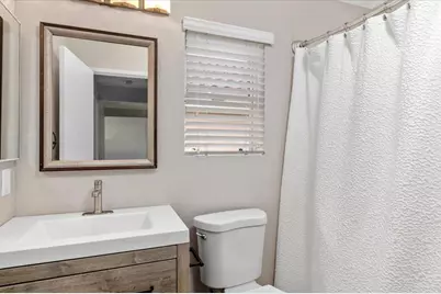 1533 Promontory Ridge Way, Vista, CA 92081 - Photo 17